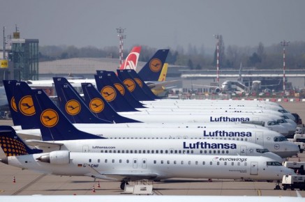 FILE - In this April 22, 2013 file picture Lufthansa planes wait at the airport of Duesseldorf, Germany. Germanys Lufthansa airline says it is canceling some 3,800 flights because of a three-day strike by the pilots union later this week, affecting 425,000 passengers. The airline, Germanys biggest, said Monday March 31, 2014 the cancellations include domestic and intercontinental connections and are being done in preparation for what is expected to be one of the biggest strikes in Lufthansas history. Lufthansa says even though the strike starts Wednesday, some Tuesday connections have been canceled for logistic reasons. Lufthansa, Lufthansa Cargo and the companys budget airline Germanwings are all affected. (AP Photo/dpa, Federico Gambarini,File)