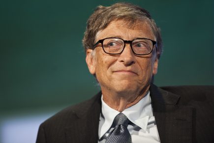 Gates a pierdut trei miliarde de dolari in 2015