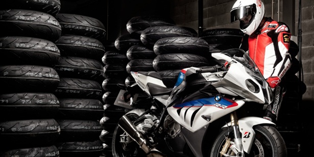 Bridgestone_motorcycle_tyres